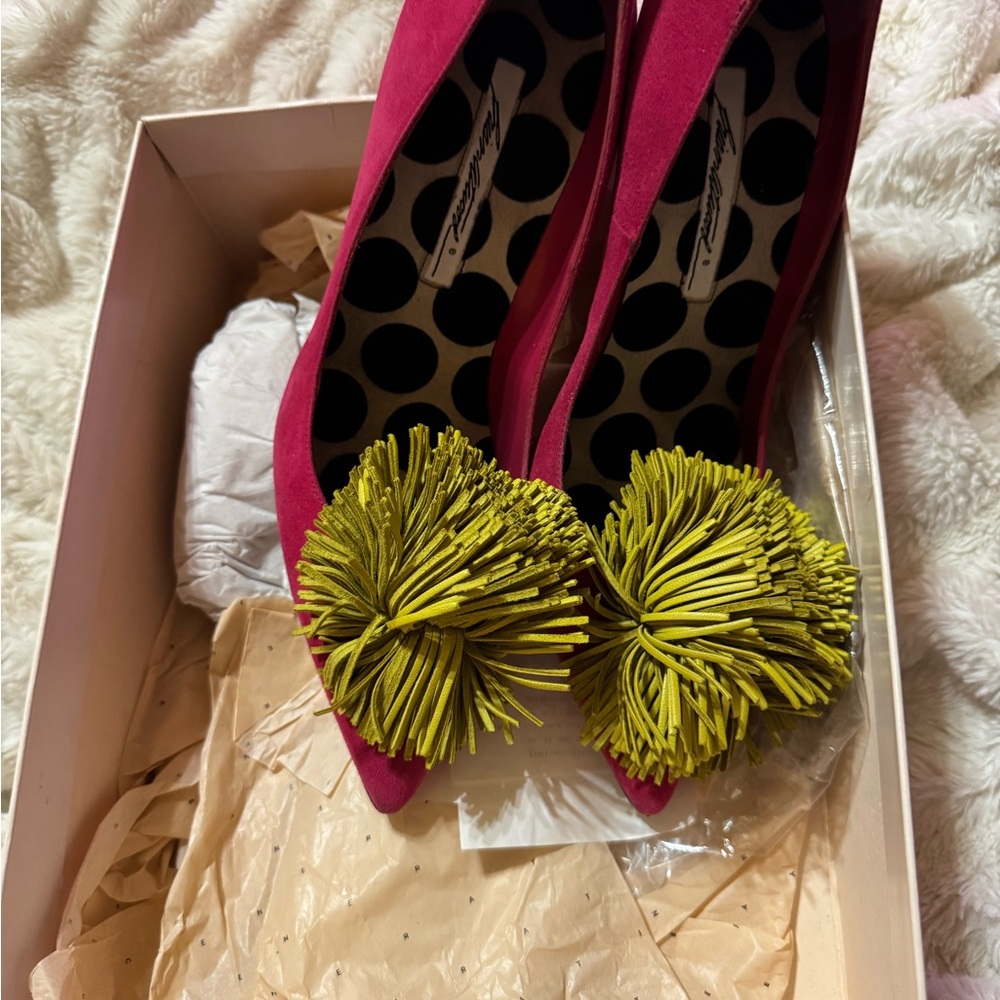 Brian Atwood Fuchsia Pointed-Toe Pump with Fringe Accent - Picture 3 of 3